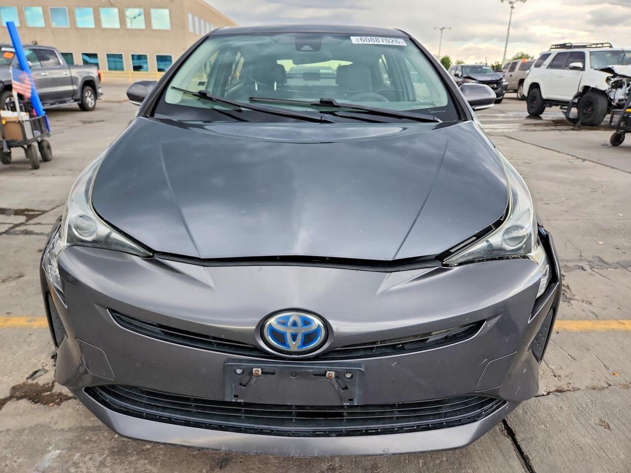 2017 TOYOTA PRIUS — фото 5