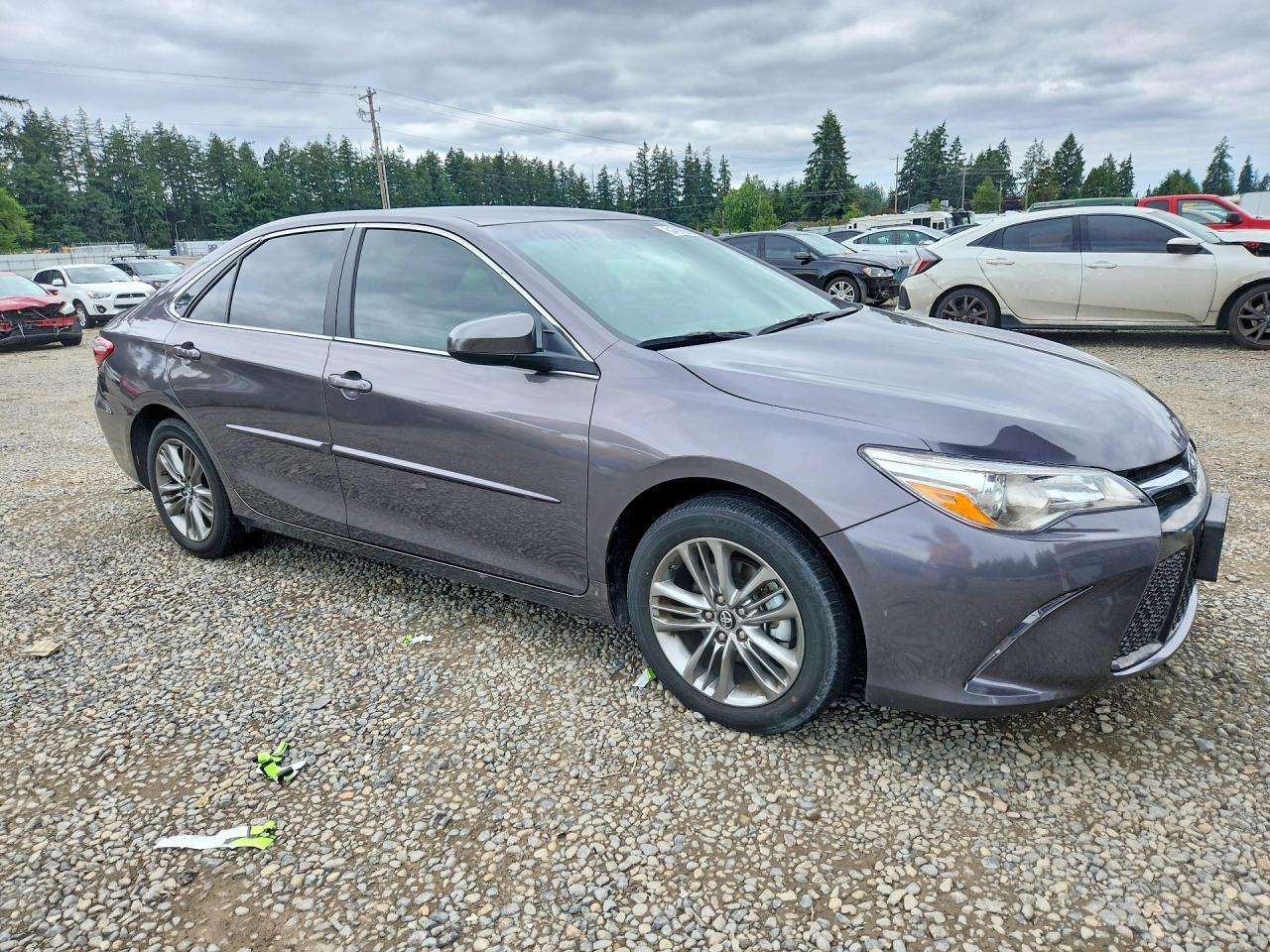 2017 TOYOTA CAMRY — фото 4
