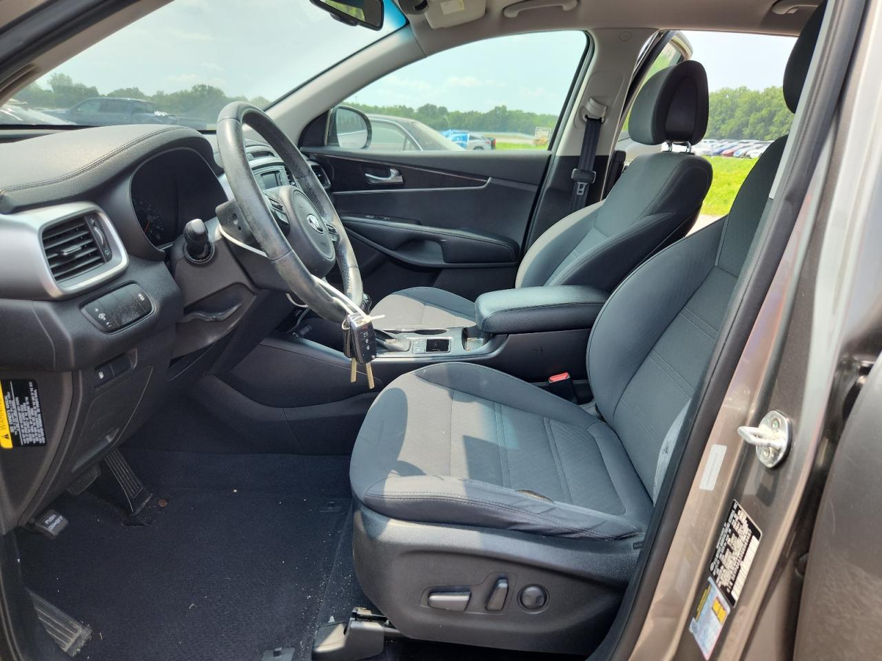 2016 KIA SORENTO — фото 7