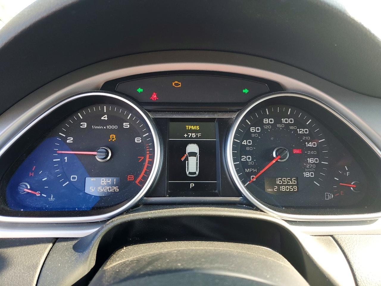 2015 AUDI Q7 — фото 9