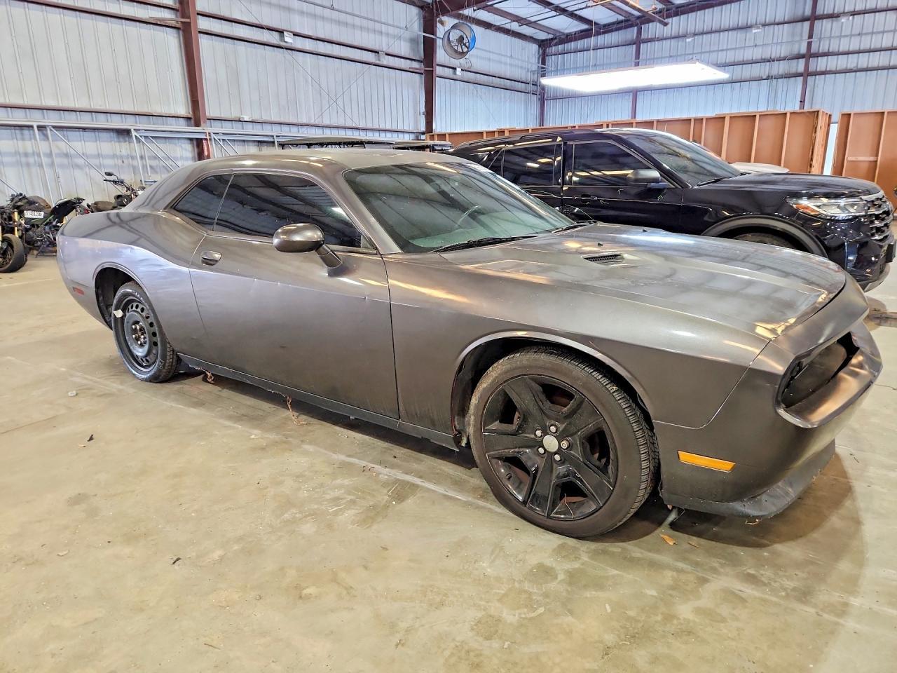 2014 DODGE CHALLENGER — фото 4