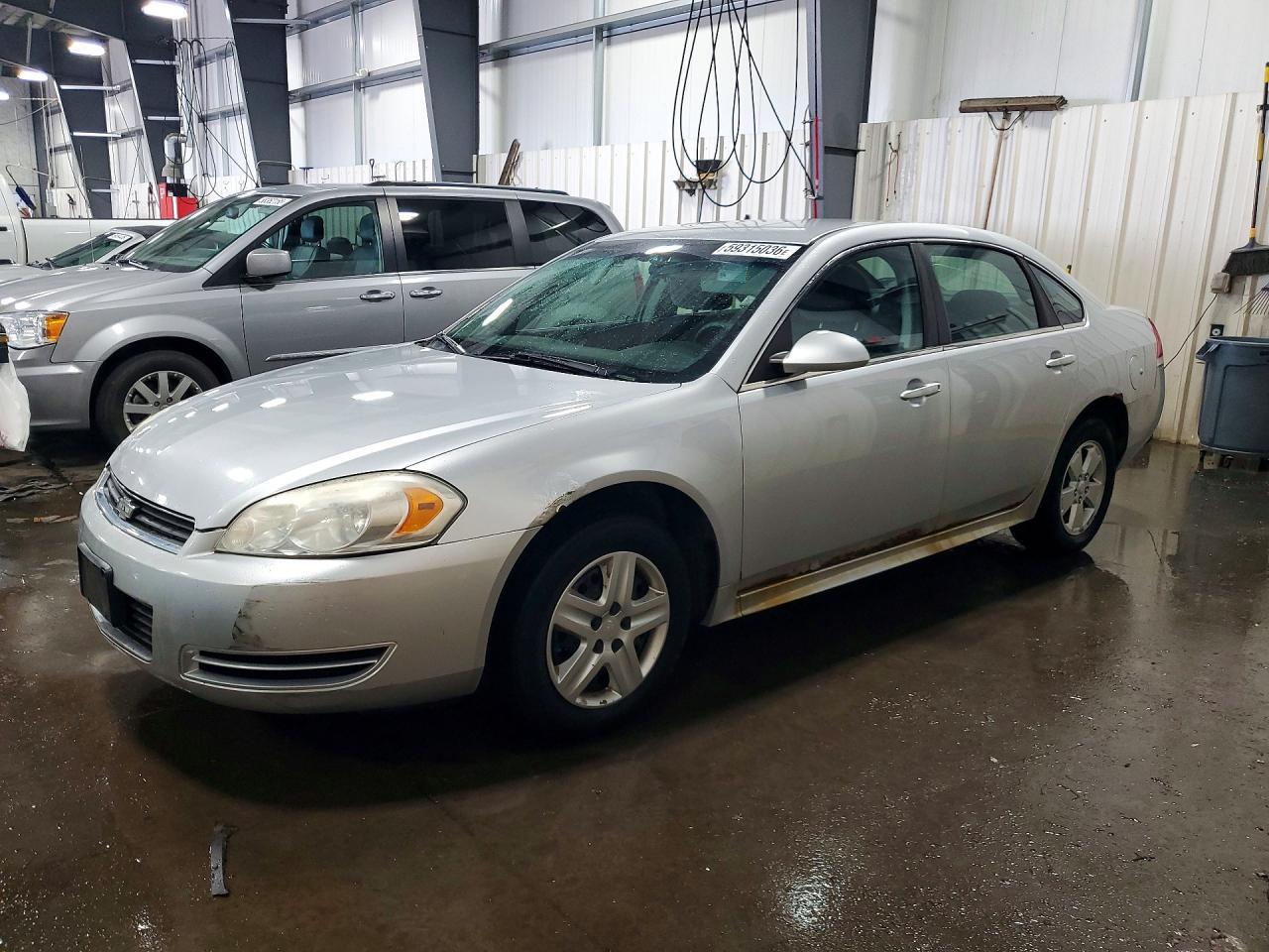 2010 CHEVROLET IMPALA — фото 1