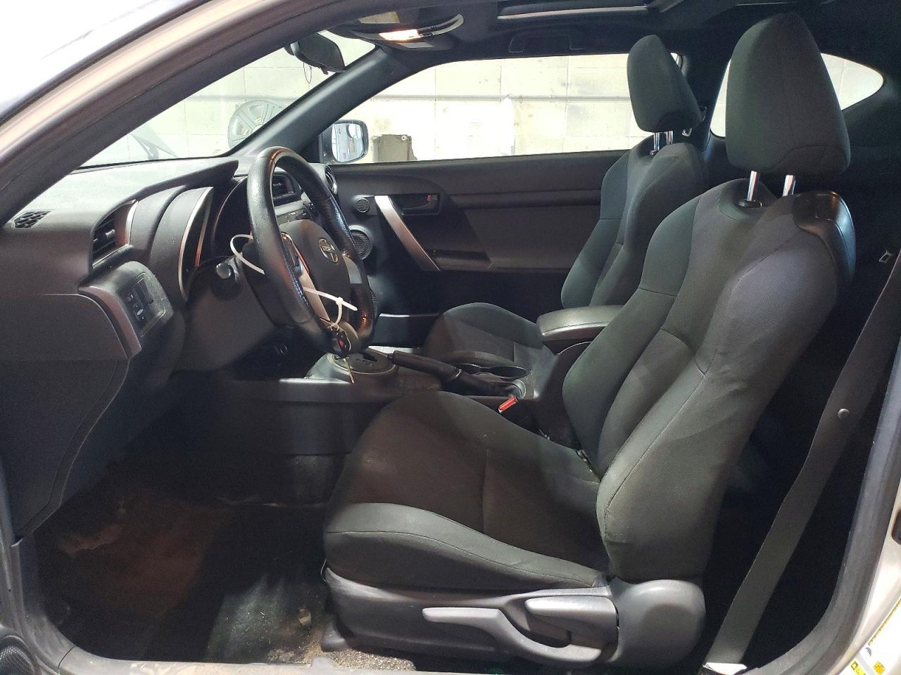 2012 SCION TC — фото 7