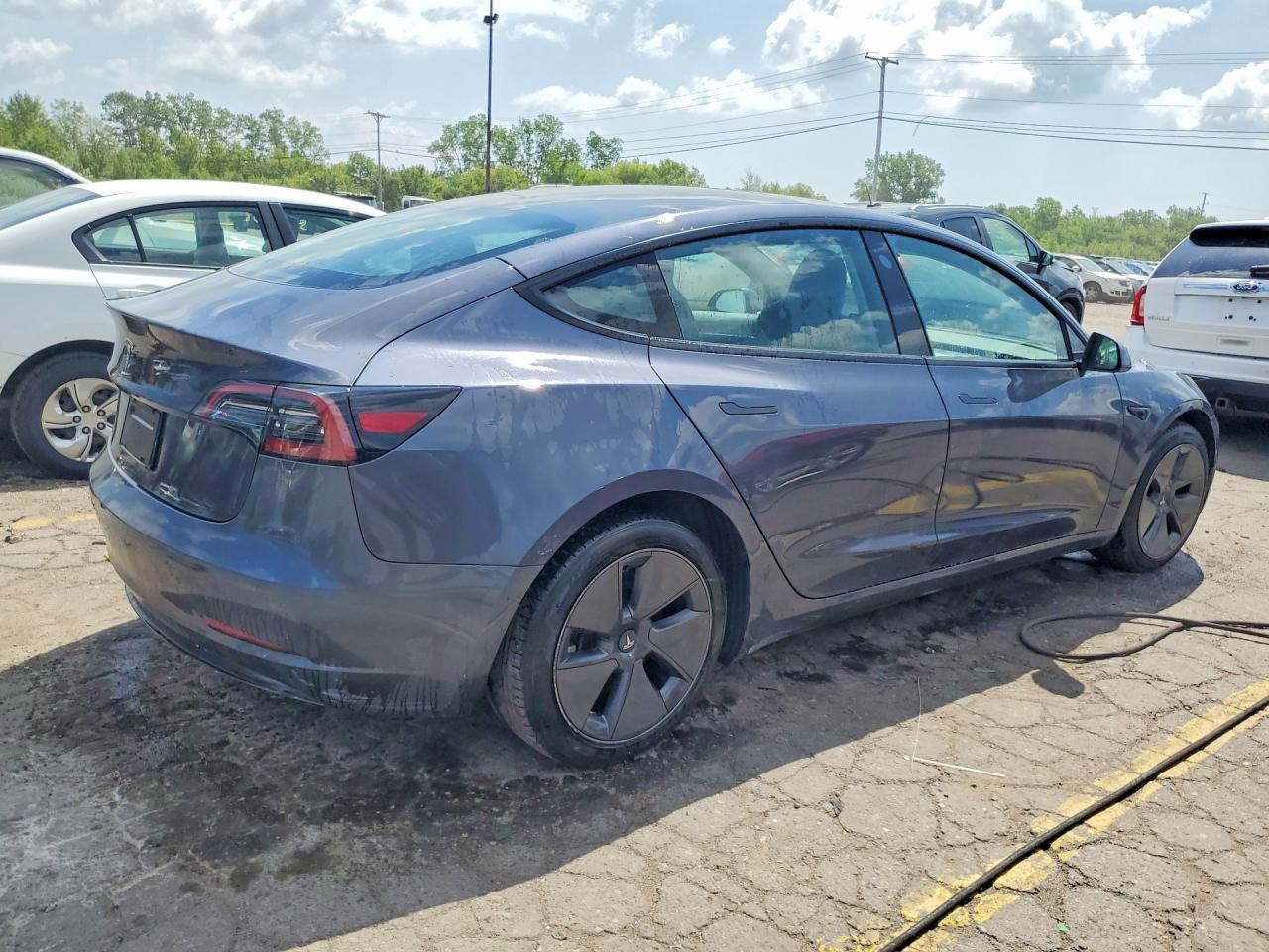 2023 TESLA MODEL 3 — фото 3