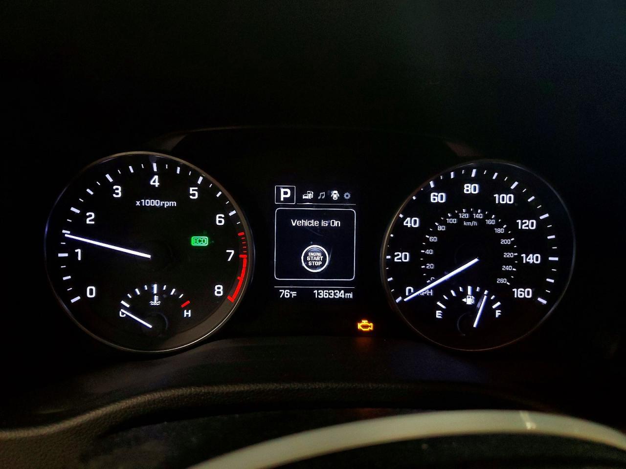 2017 HYUNDAI ELANTRA — фото 9