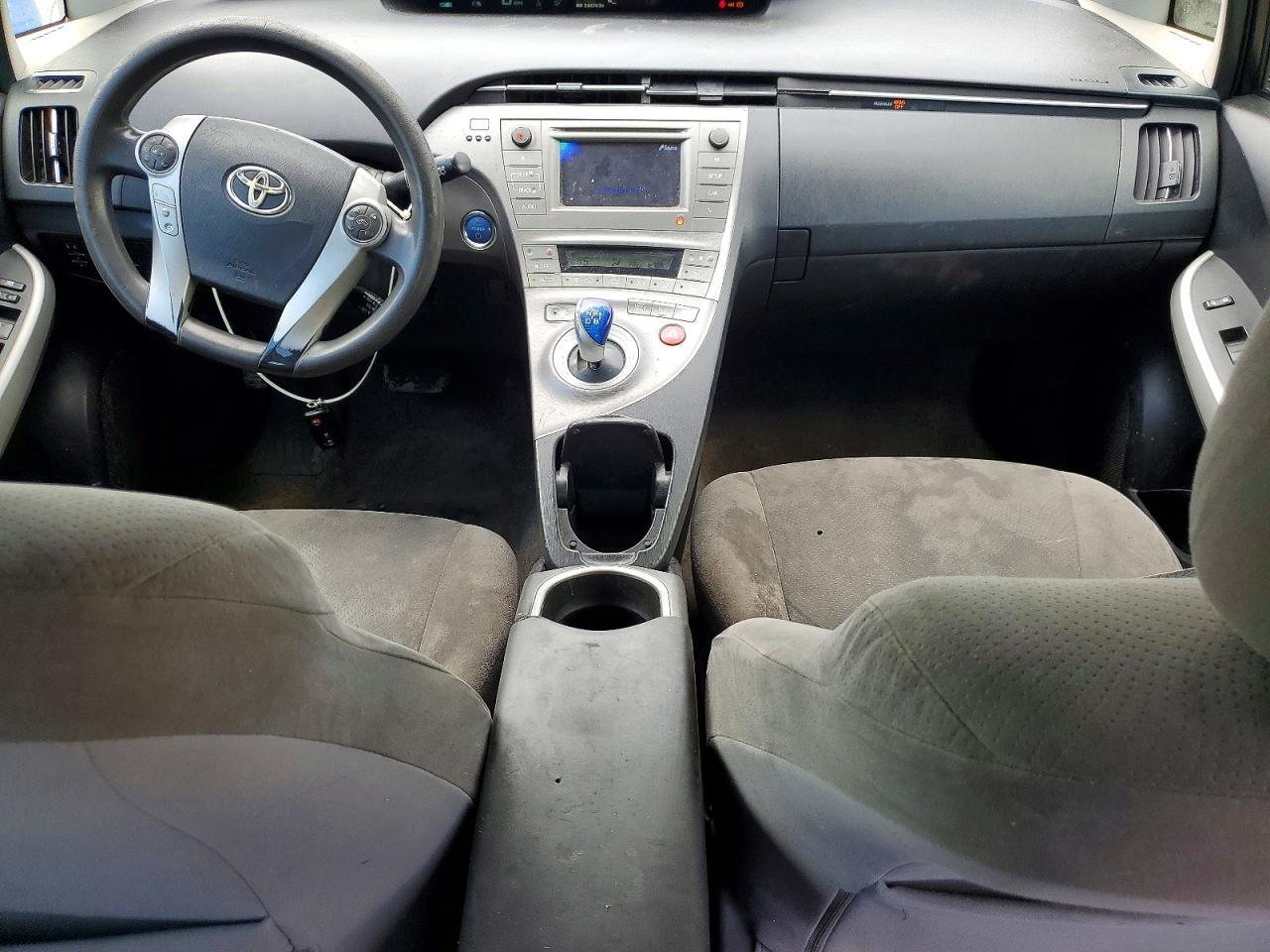 2012 TOYOTA PRIUS — фото 8