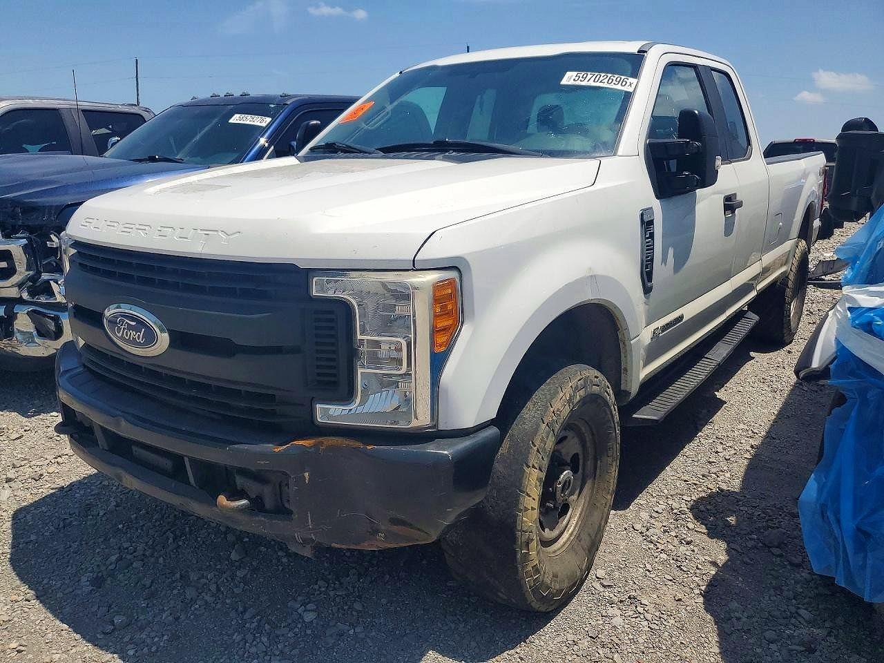 2017 FORD F-250 — фото 1