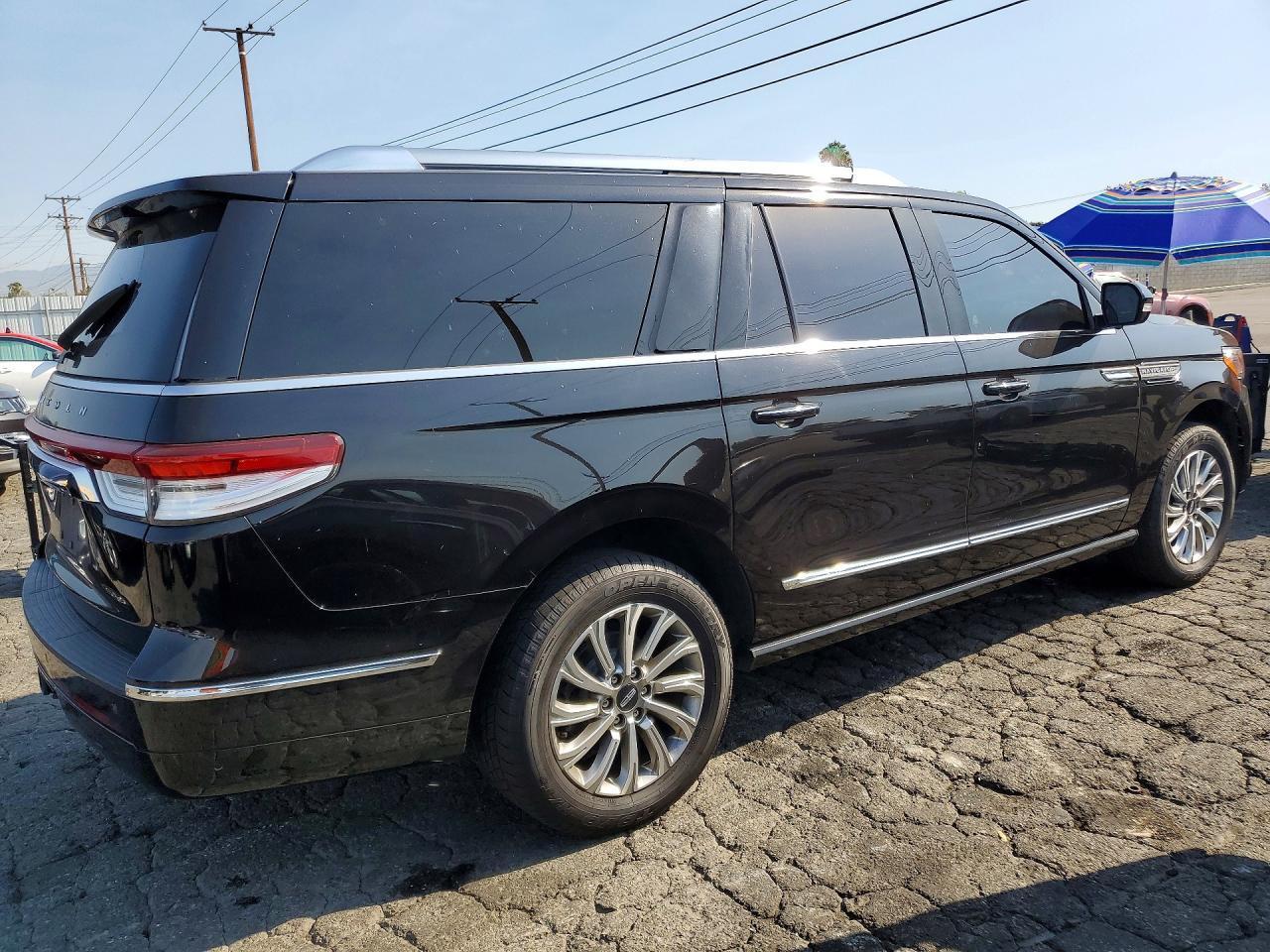 2022 LINCOLN NAVIGATOR — фото 3