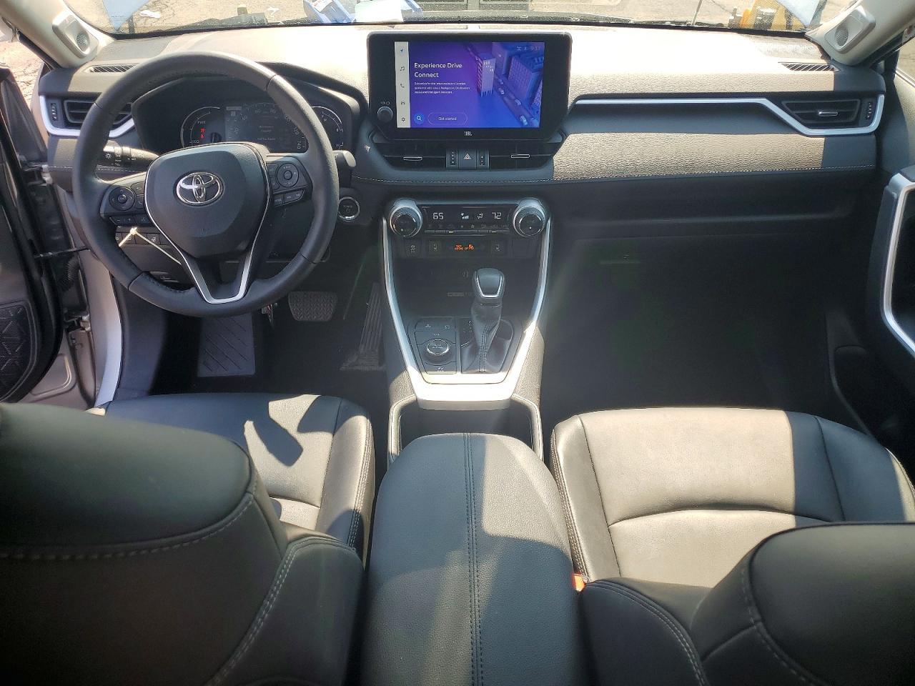 2023 TOYOTA RAV4 HYBRID — фото 8