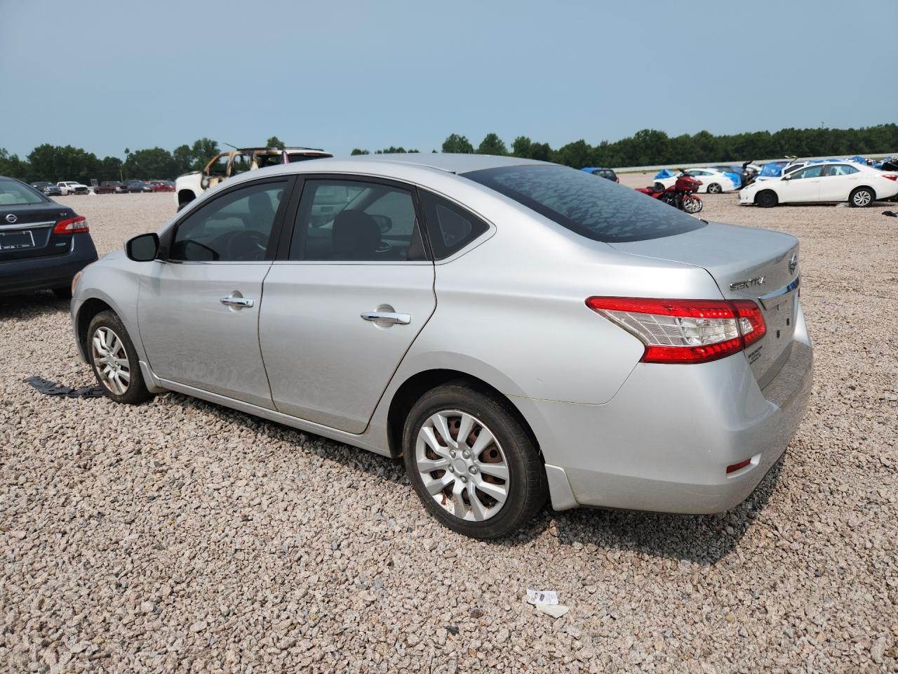 2015 NISSAN SENTRA — фото 2