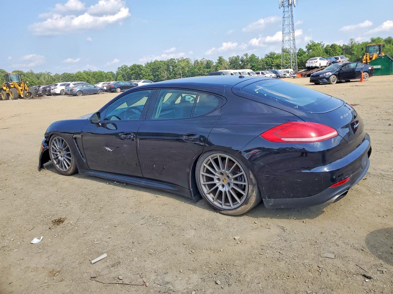 2016 PORSCHE PANAMERA — фото 2