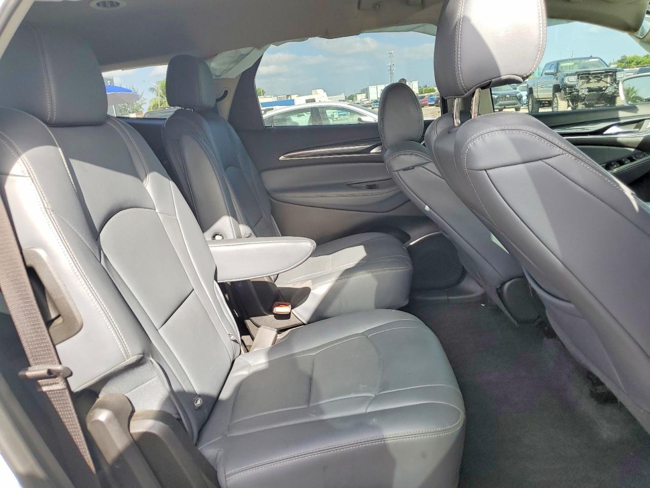 2019 BUICK ENCLAVE — фото 11