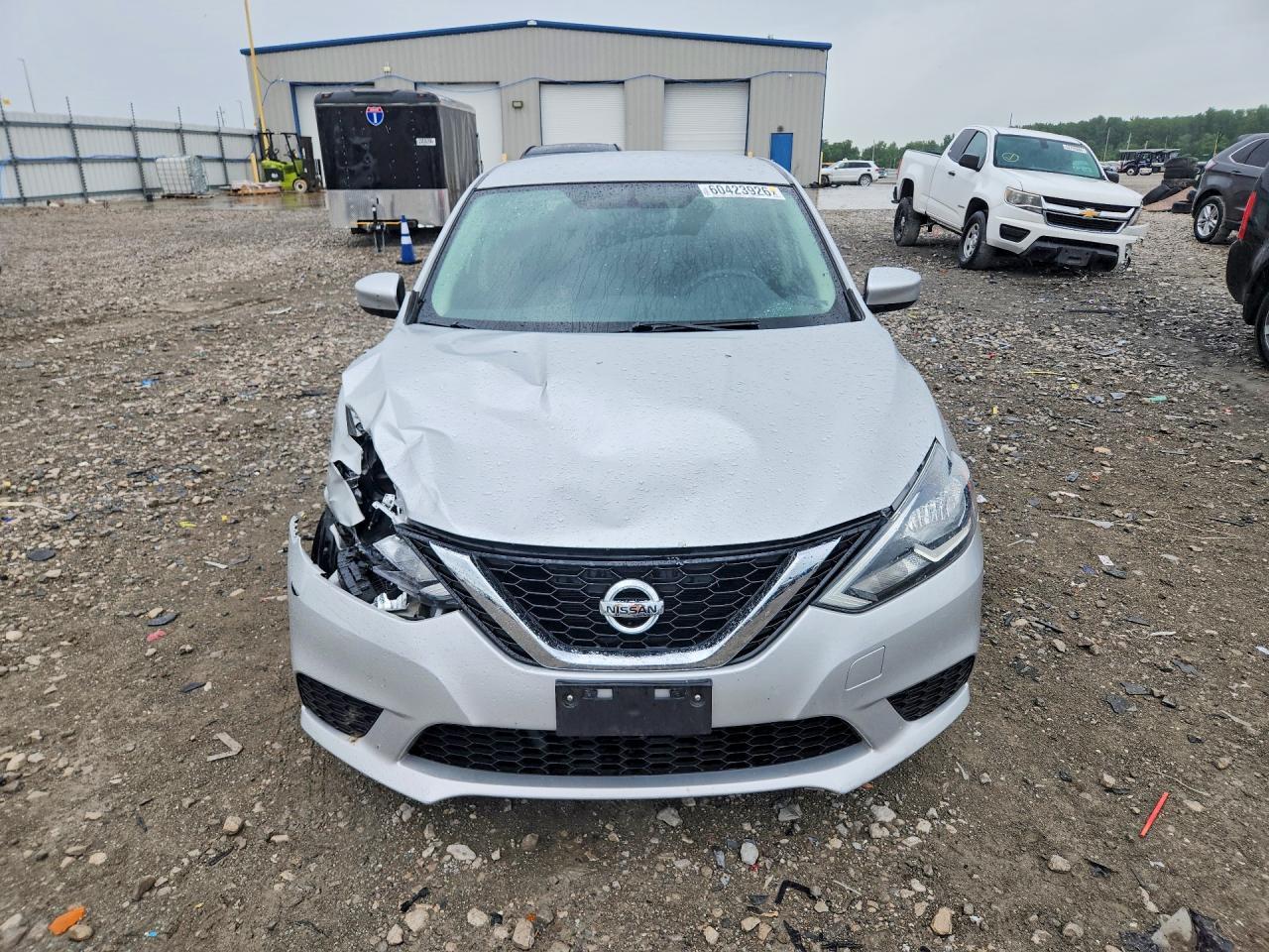 2017 NISSAN SENTRA — фото 5