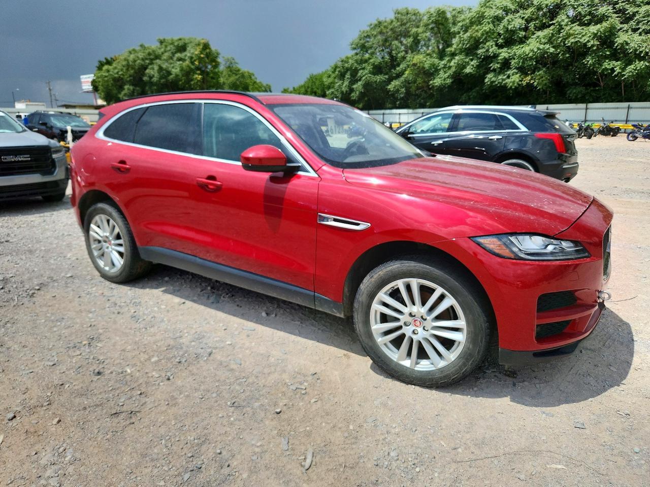 2017 JAGUAR F-PACE — фото 4