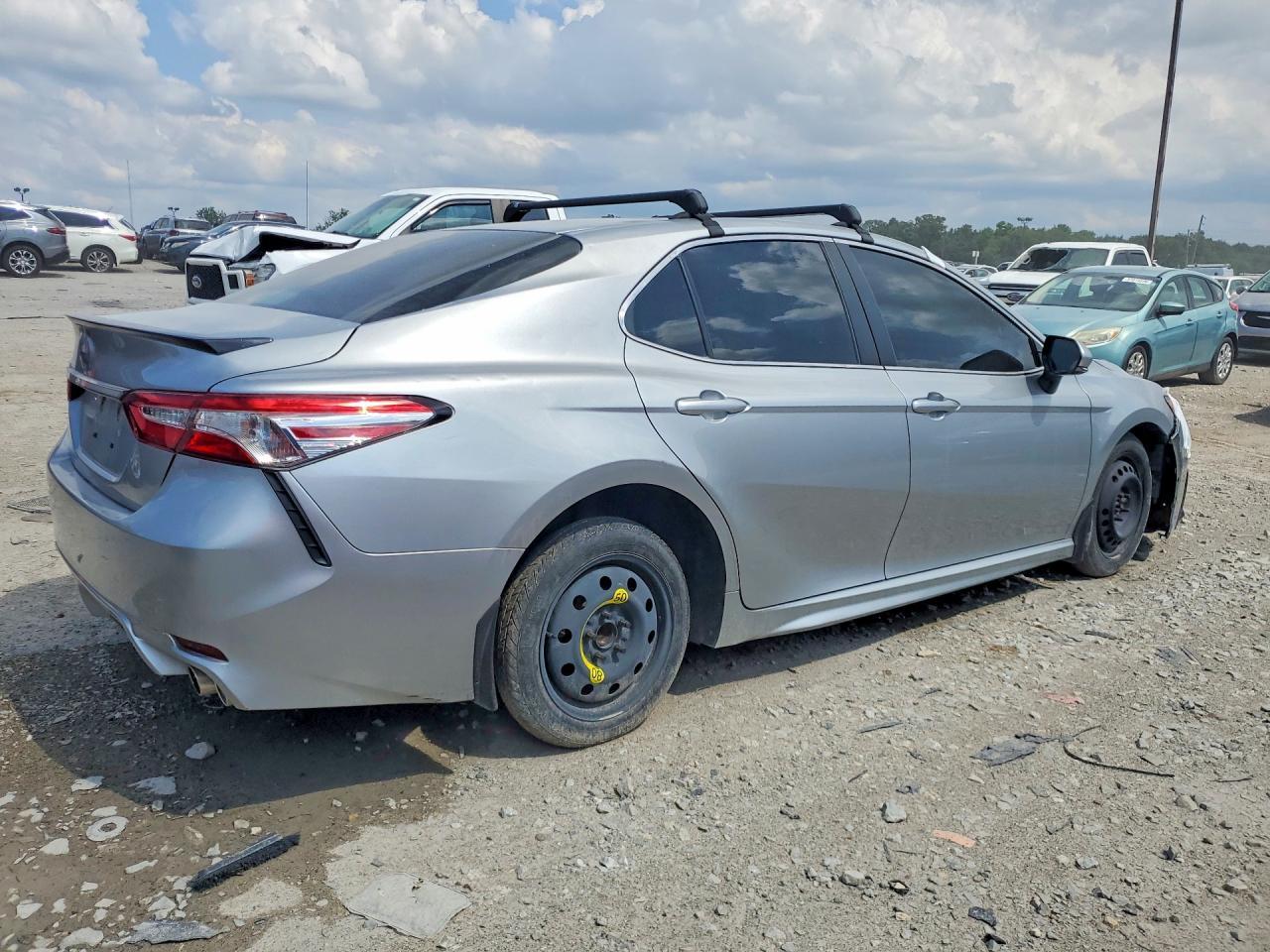 2018 TOYOTA CAMRY — фото 3