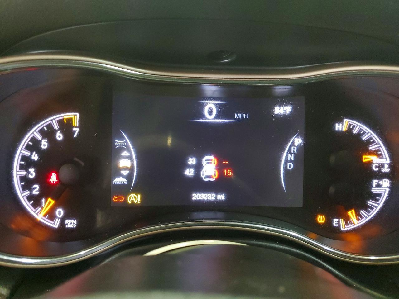 2016 JEEP GRAND CHEROKEE — фото 9