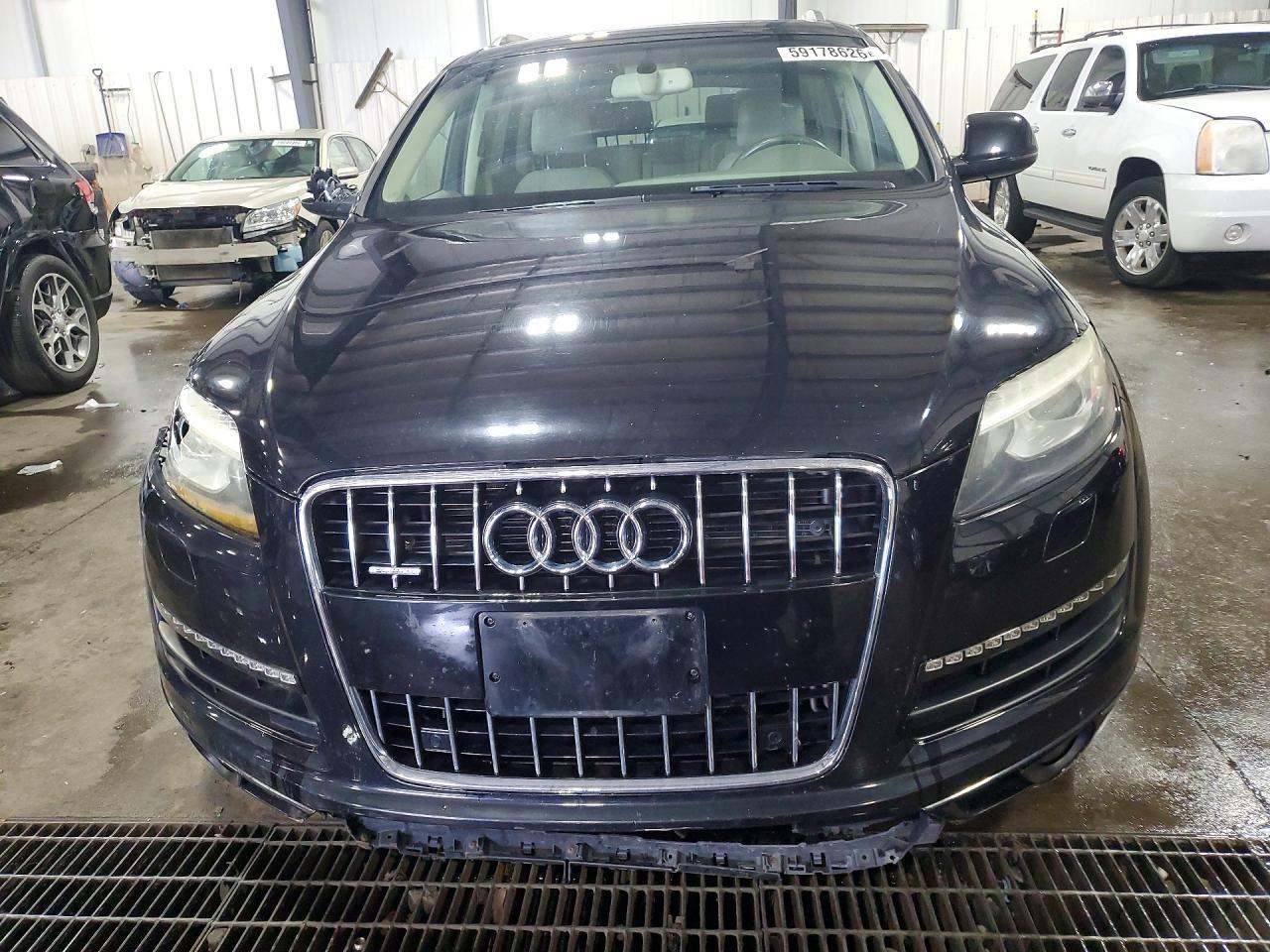 2010 AUDI Q7 — фото 5