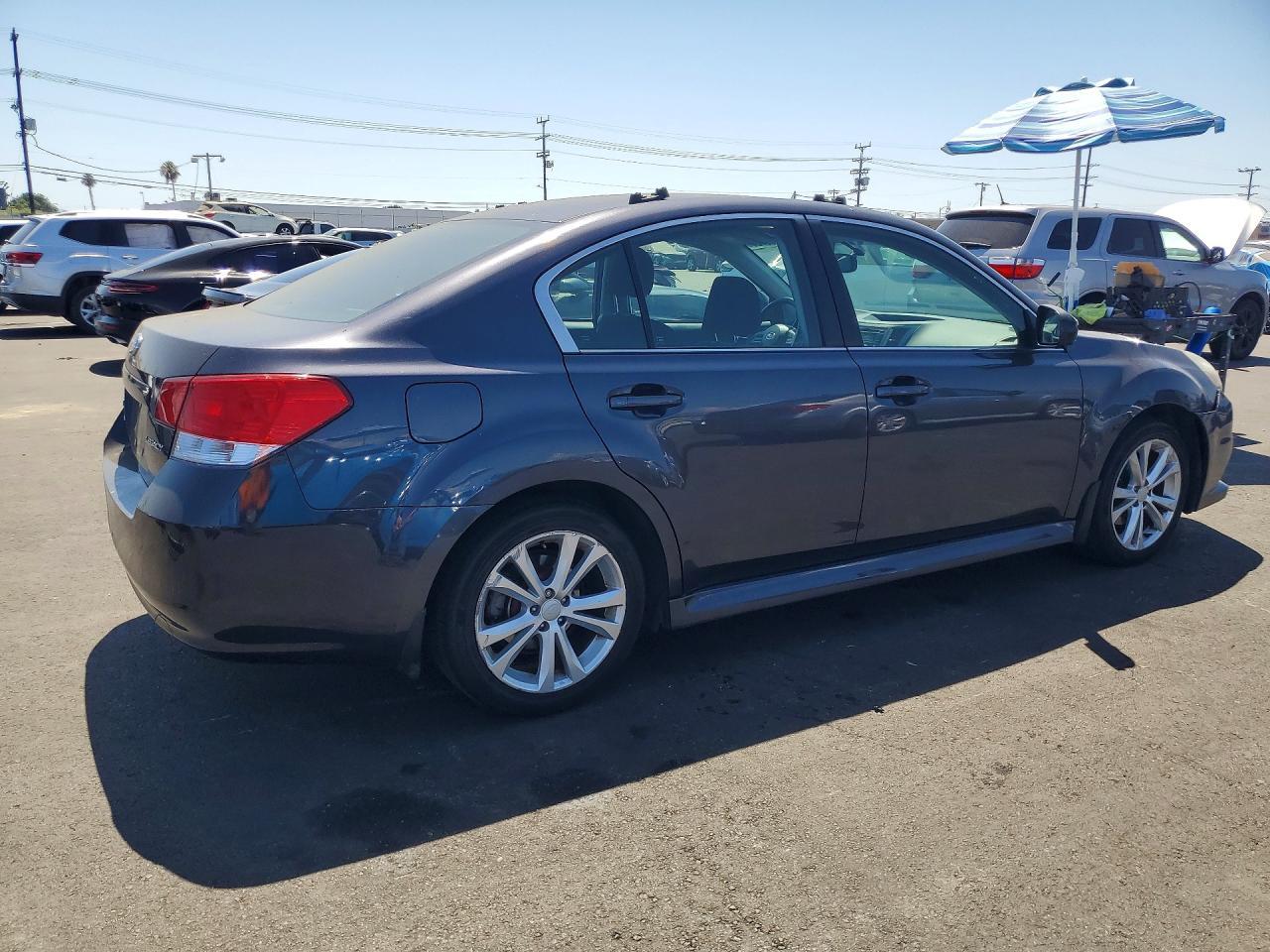 2013 SUBARU LEGACY — фото 3