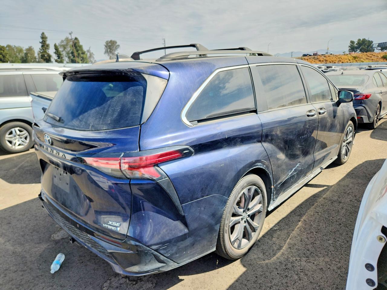 2022 TOYOTA SIENNA — фото 3