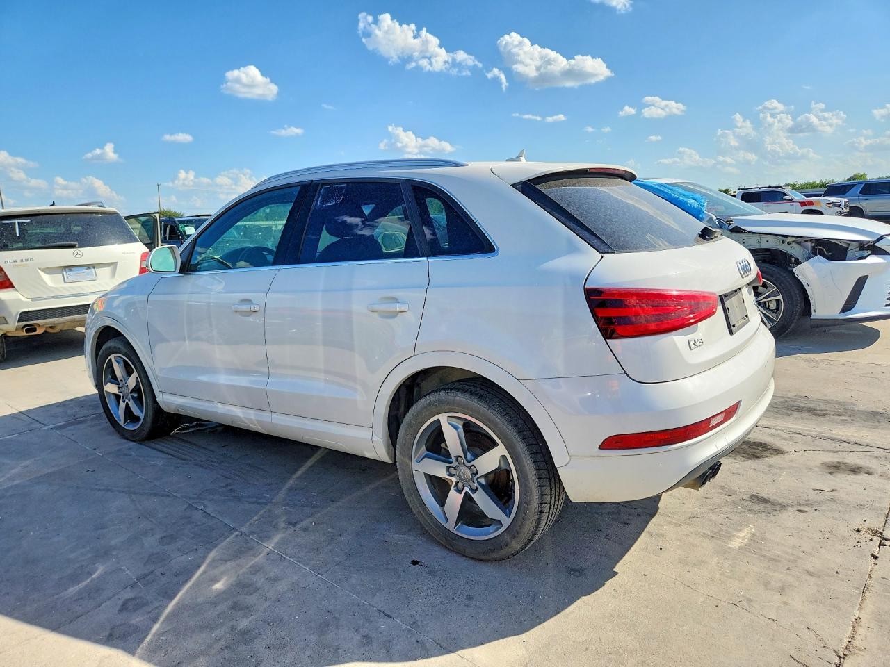 2015 AUDI Q3 — фото 2
