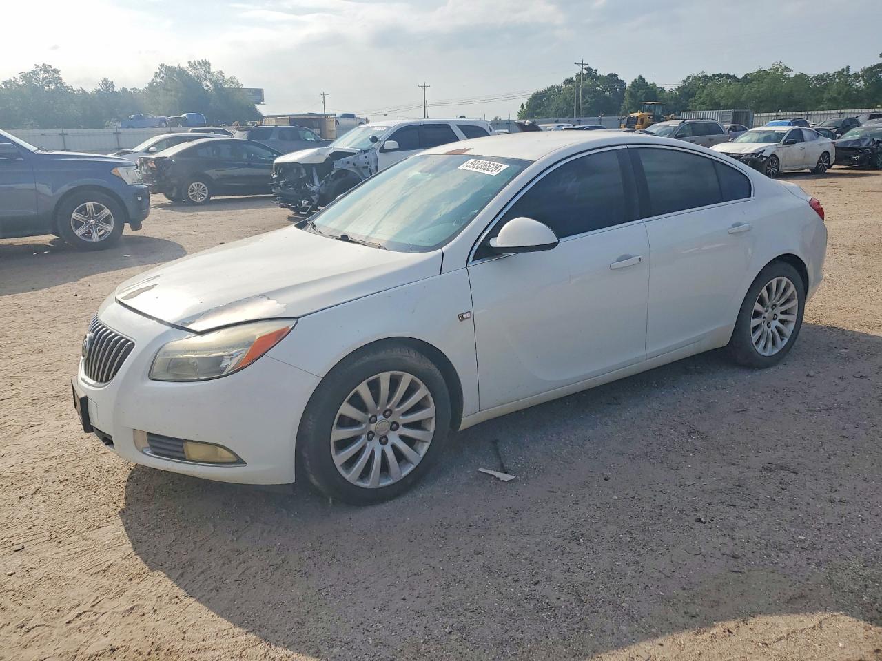 2011 BUICK REGAL — фото 1
