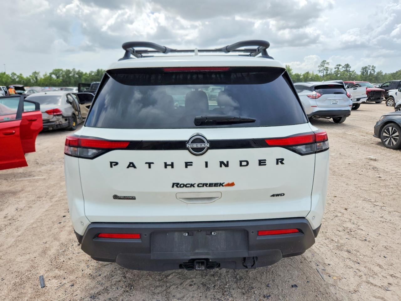 2023 NISSAN PATHFINDER — фото 6