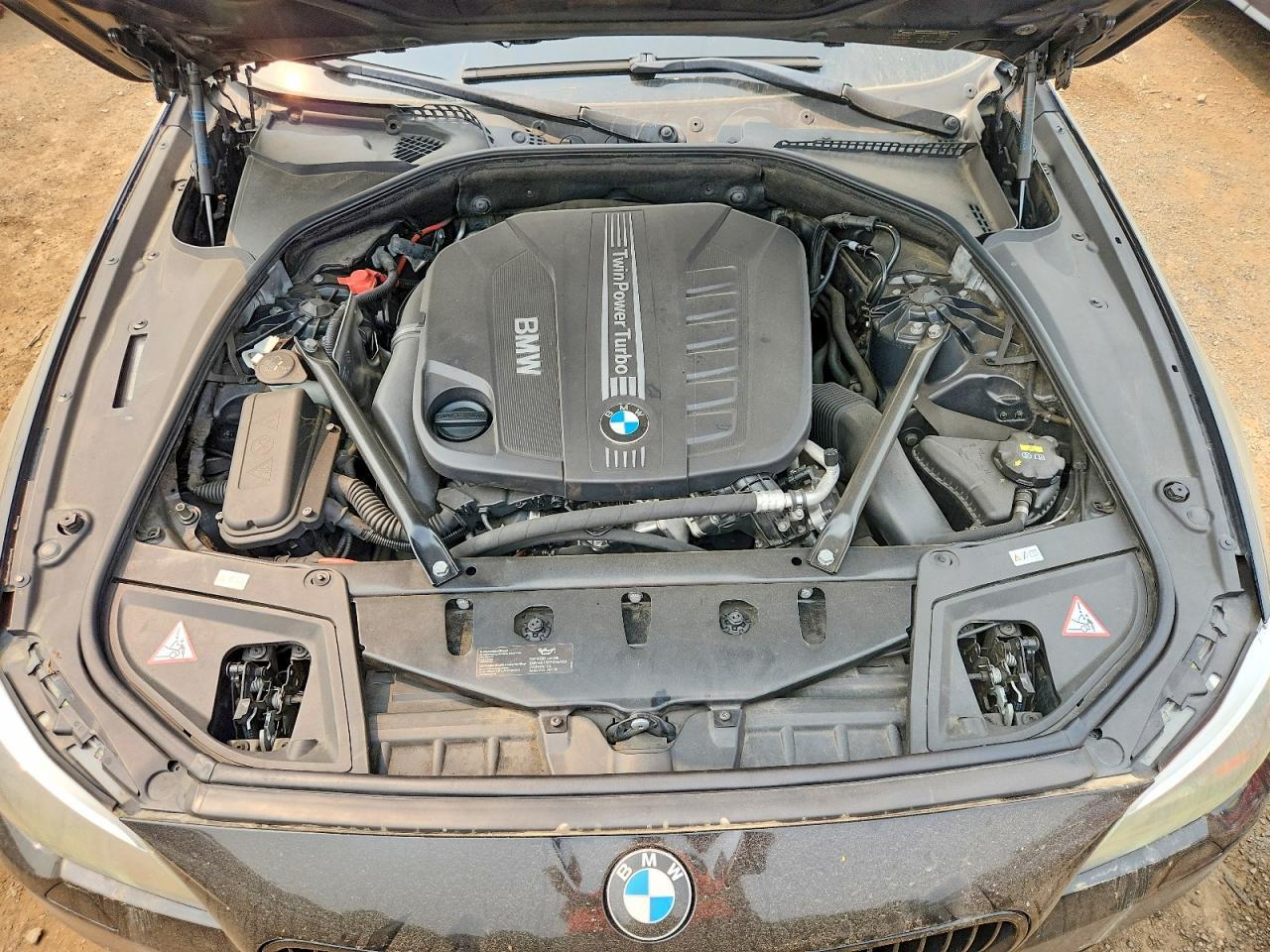 2014 BMW 5 SERIES — фото 11