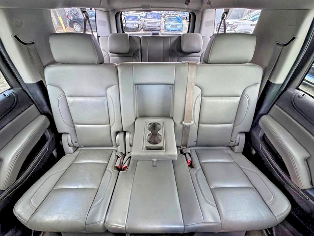 2015 CHEVROLET SUBURBAN — фото 10