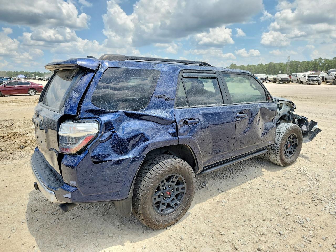 2024 TOYOTA 4RUNNER — фото 3