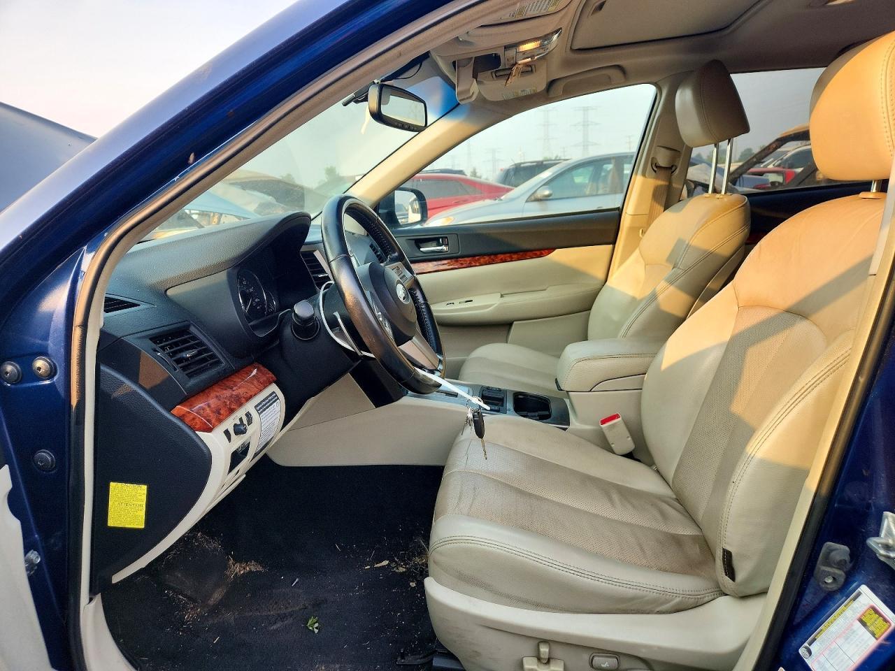 2010 SUBARU OUTBACK — фото 7