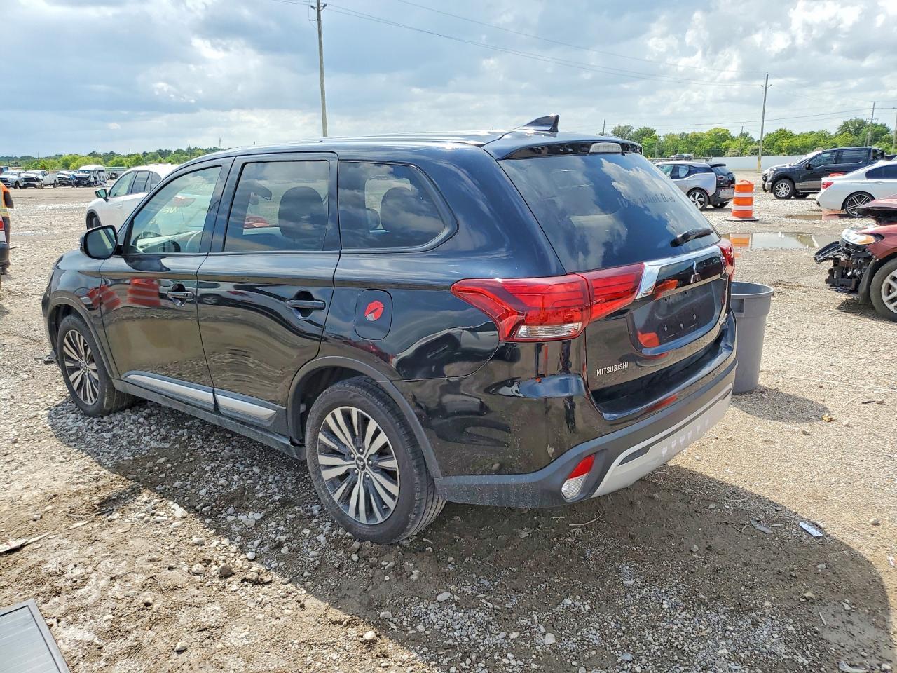 2019 MITSUBISHI OUTLANDER — фото 2