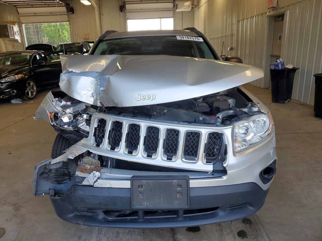 2012 JEEP COMPASS — фото 5
