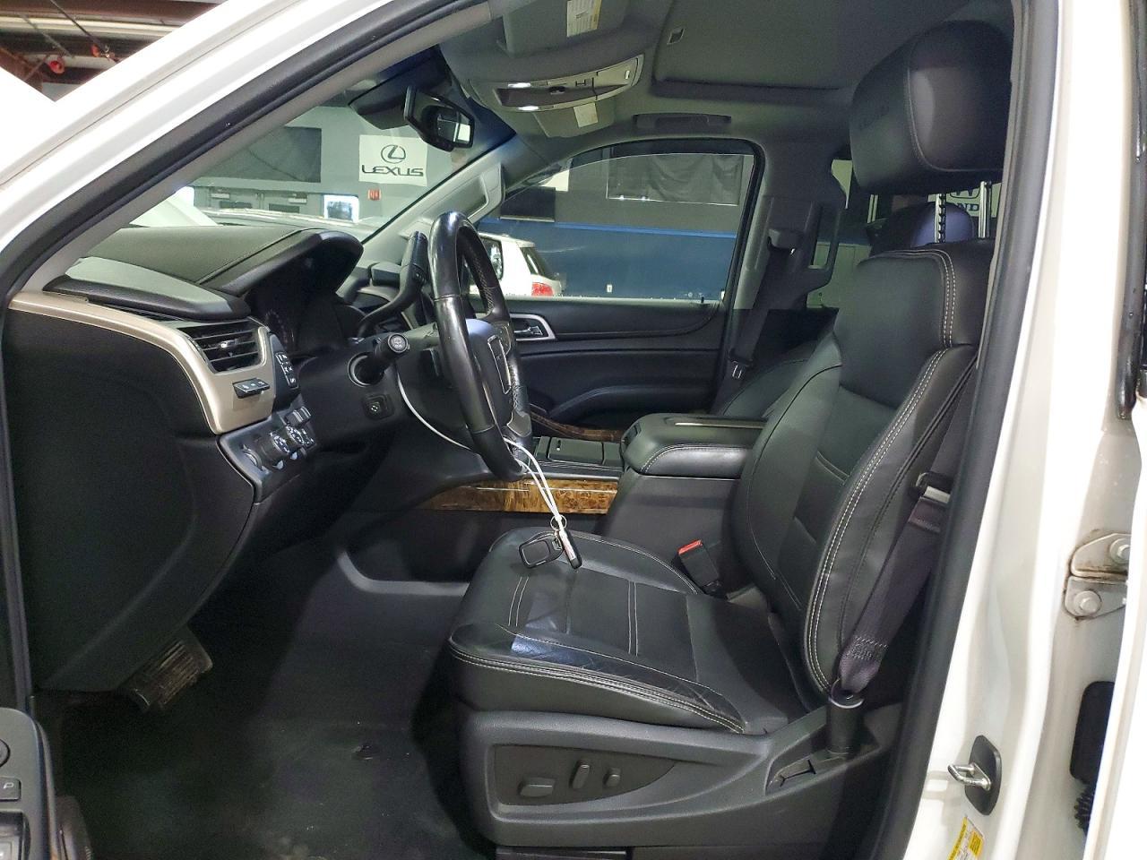 2016 GMC YUKON — фото 7