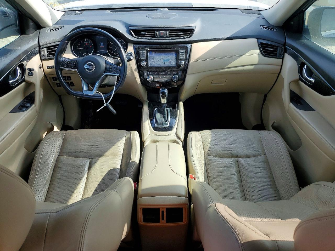 2017 NISSAN ROGUE — фото 8