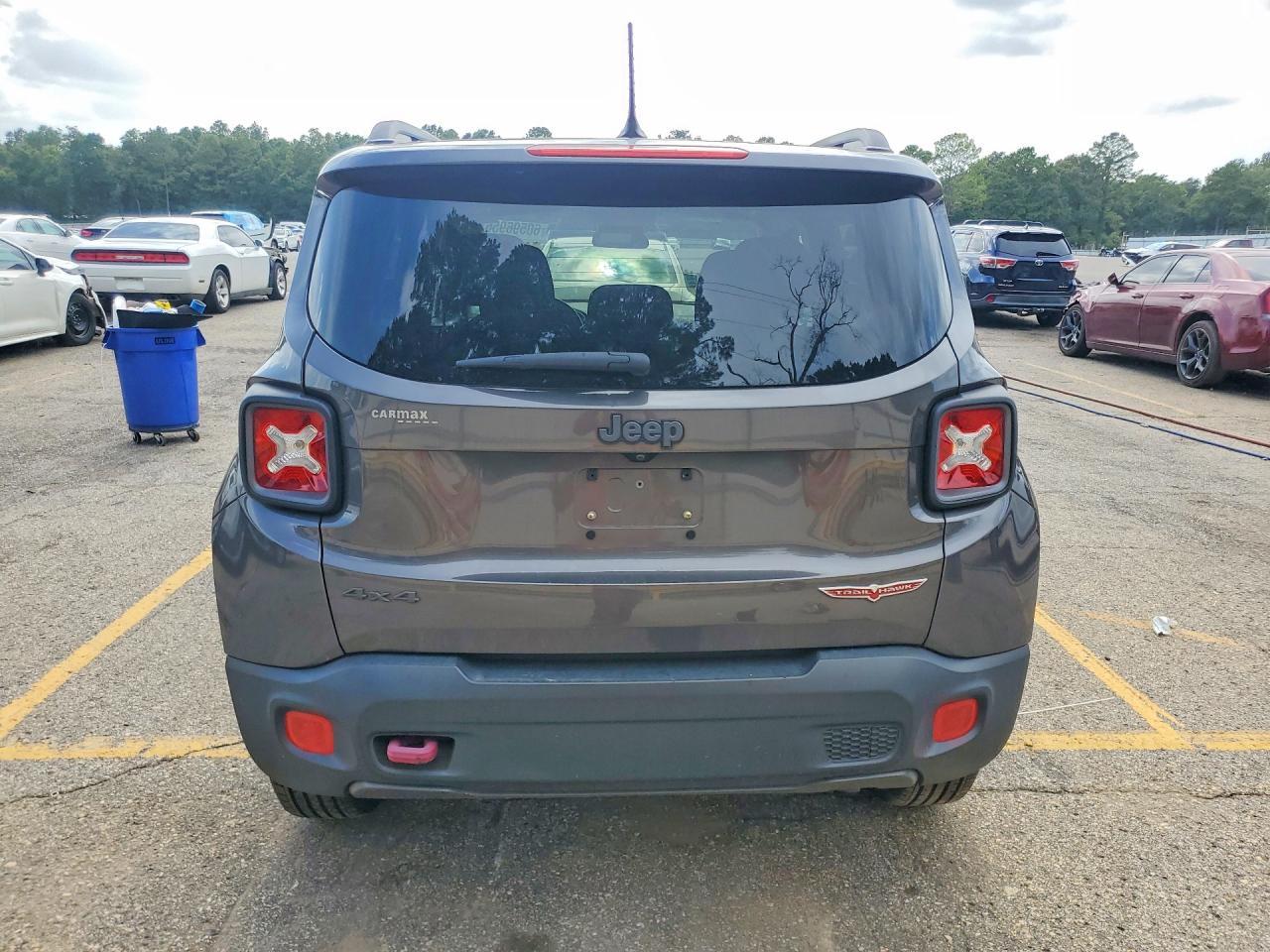 2017 JEEP RENEGADE — фото 6