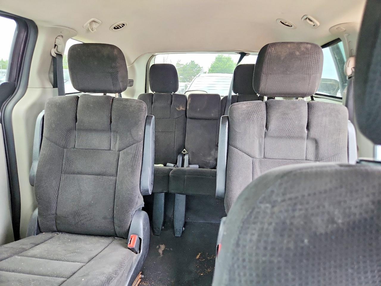 2012 DODGE GRAND CARAVAN — фото 10