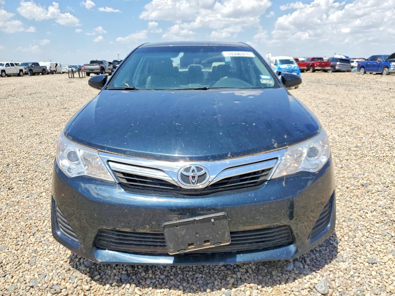 2012 TOYOTA CAMRY — фото 5