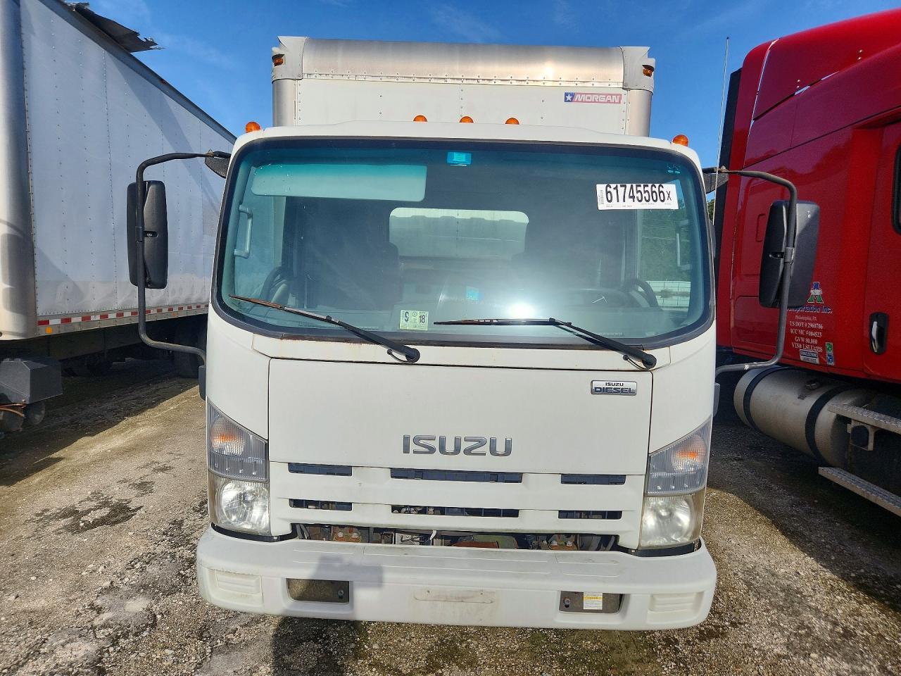 2015 ISUZU NPR — фото 5