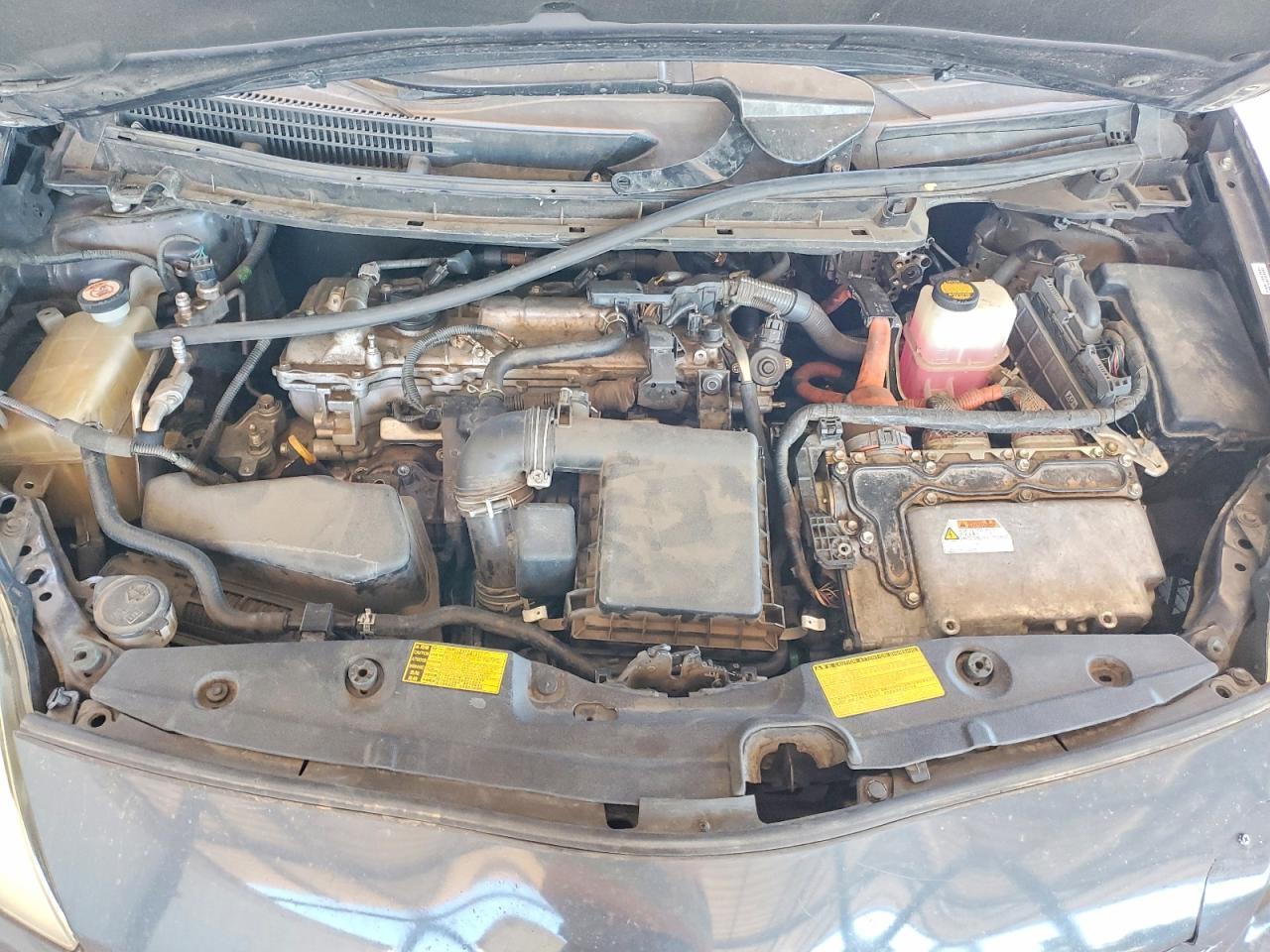 2014 TOYOTA PRIUS — фото 11