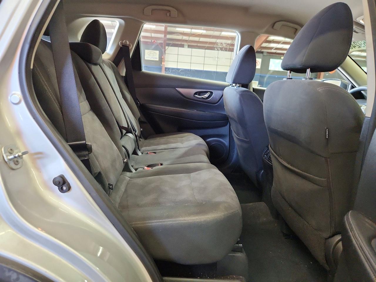 2016 NISSAN ROGUE — фото 11
