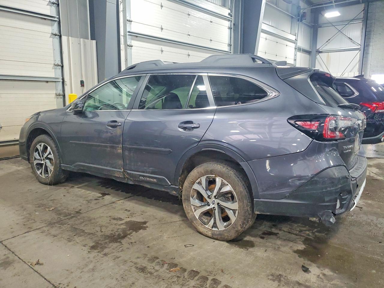 2022 SUBARU OUTBACK — фото 2