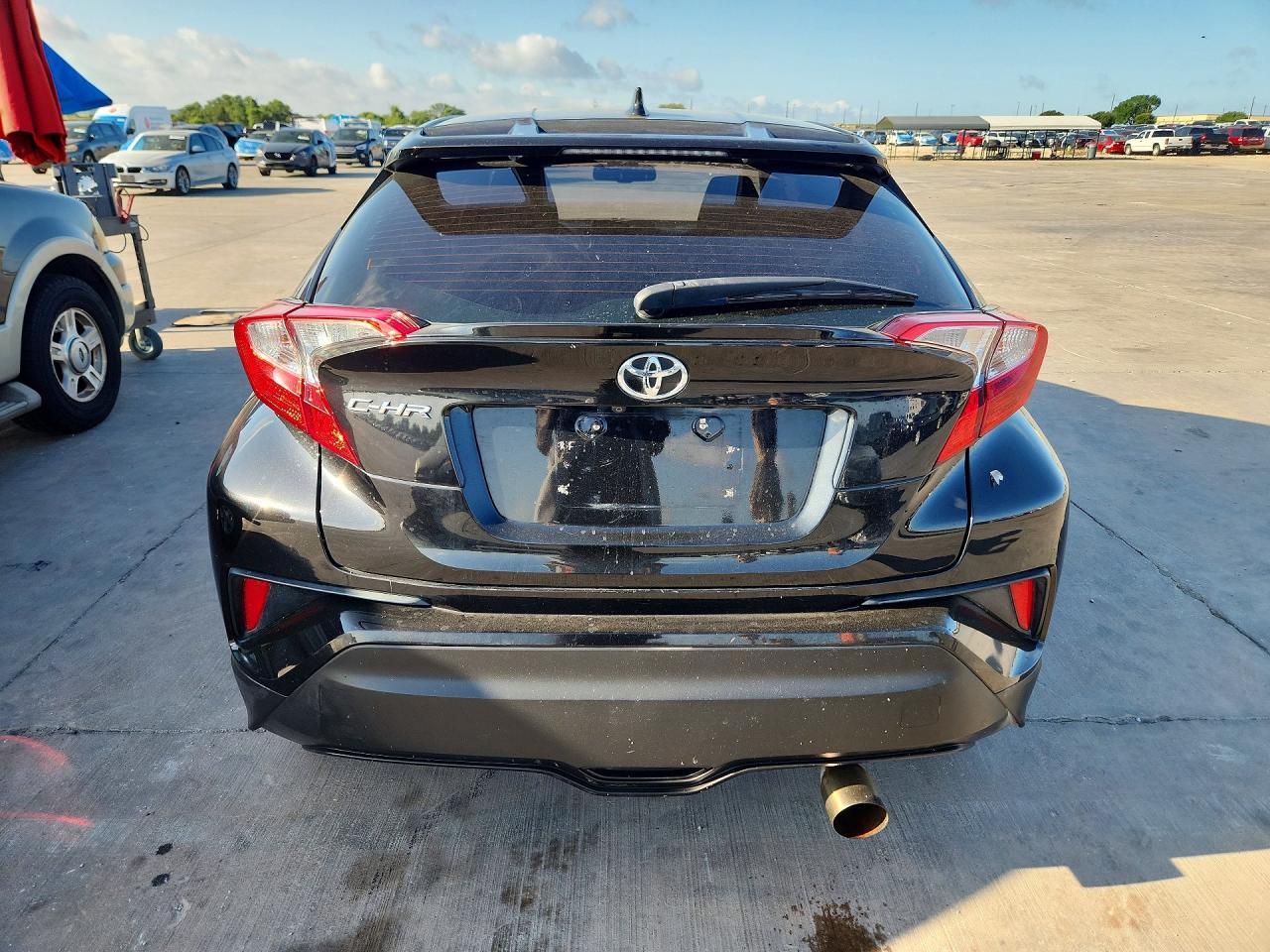 2018 TOYOTA C-HR — фото 6