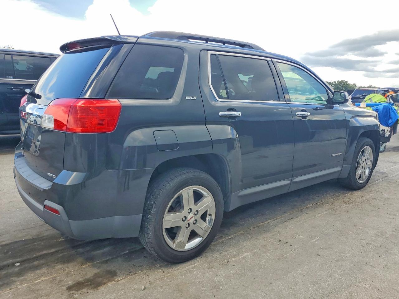 2013 GMC TERRAIN — фото 3