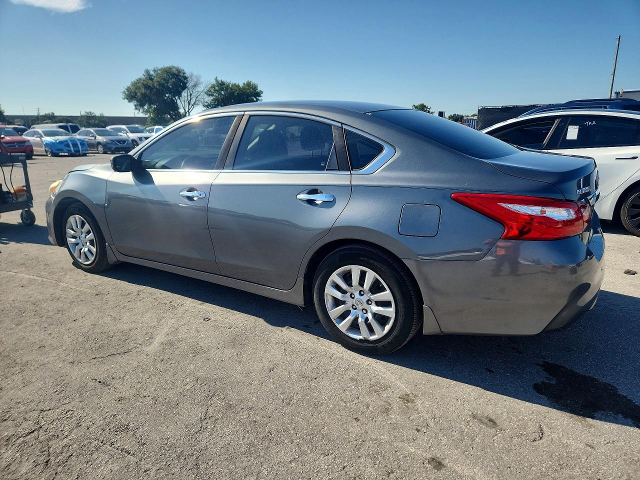 2017 NISSAN ALTIMA — фото 2