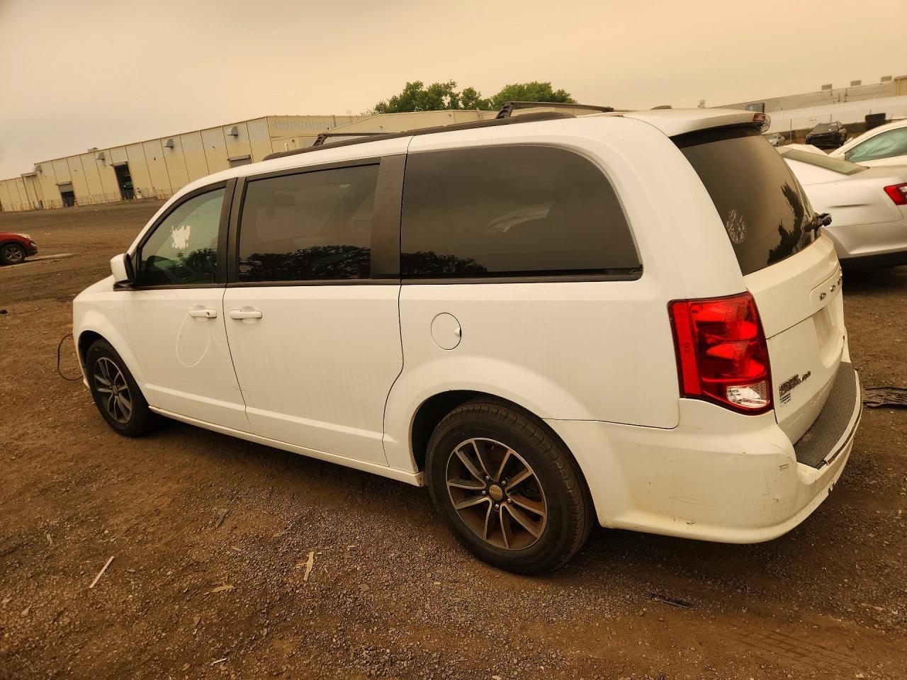 2018 DODGE GRAND CARAVAN — фото 2