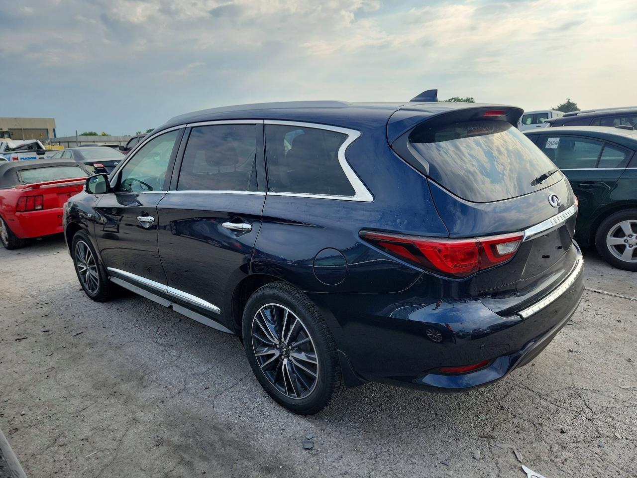 2018 INFINITI QX60 — фото 2