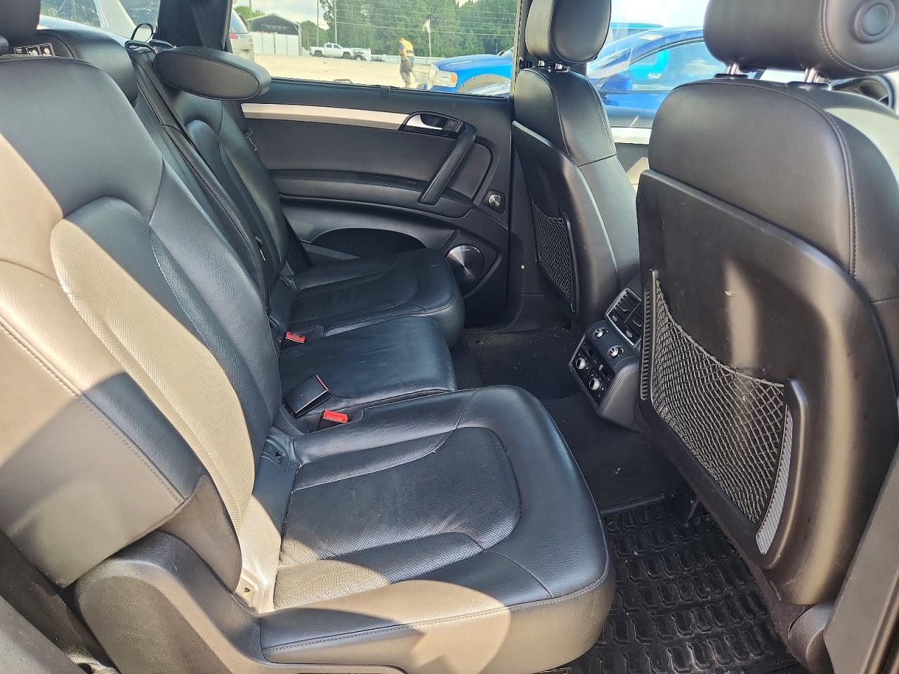 2015 AUDI Q7 — фото 10