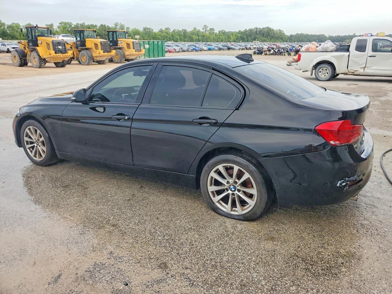 2017 BMW 3 SERIES — фото 2