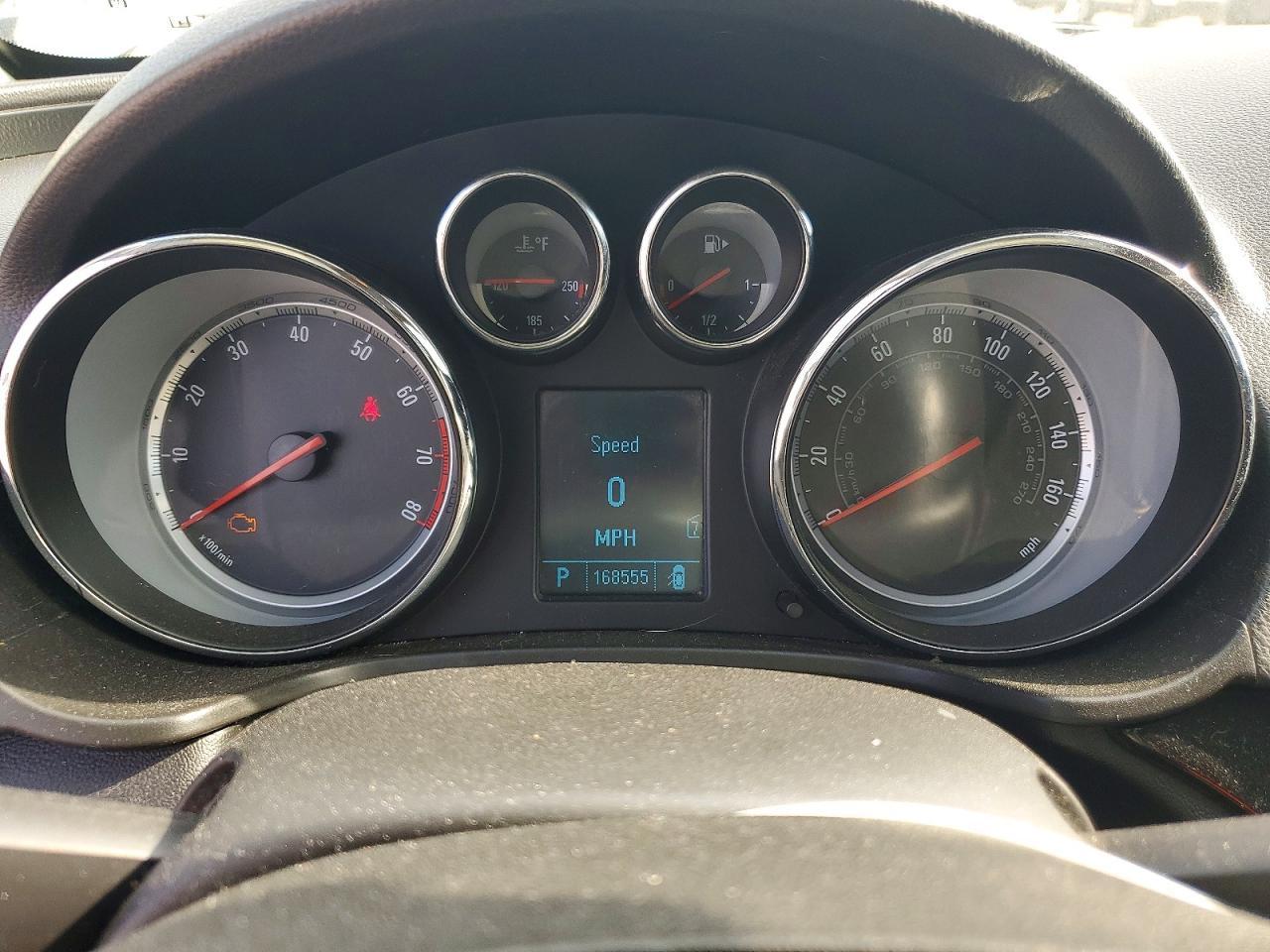 2011 BUICK REGAL — фото 9