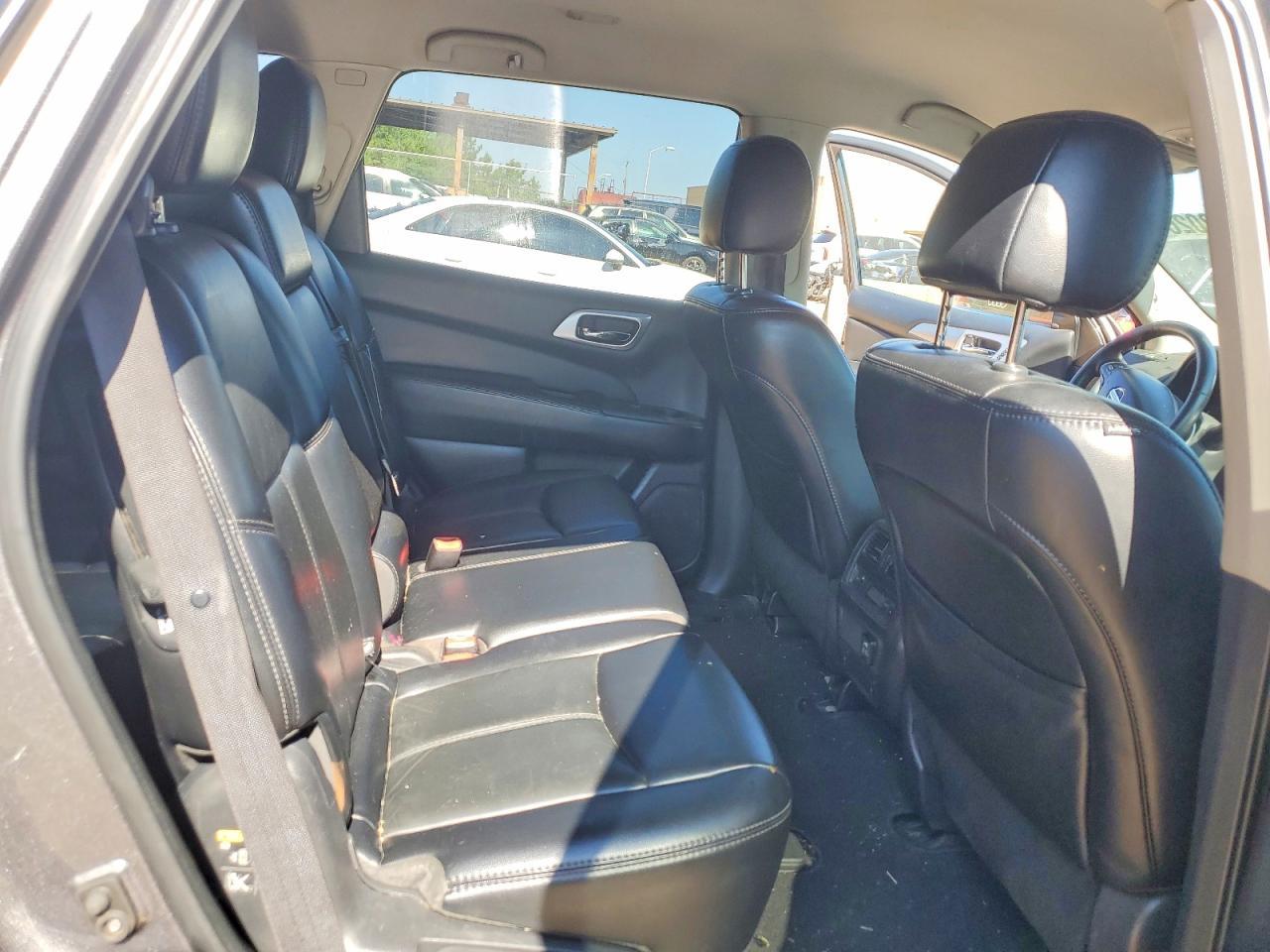 2017 NISSAN PATHFINDER — фото 10